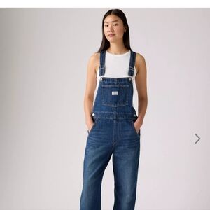 Levi’s Denim Vintage Dark Blue Wash Overalls Size Large
